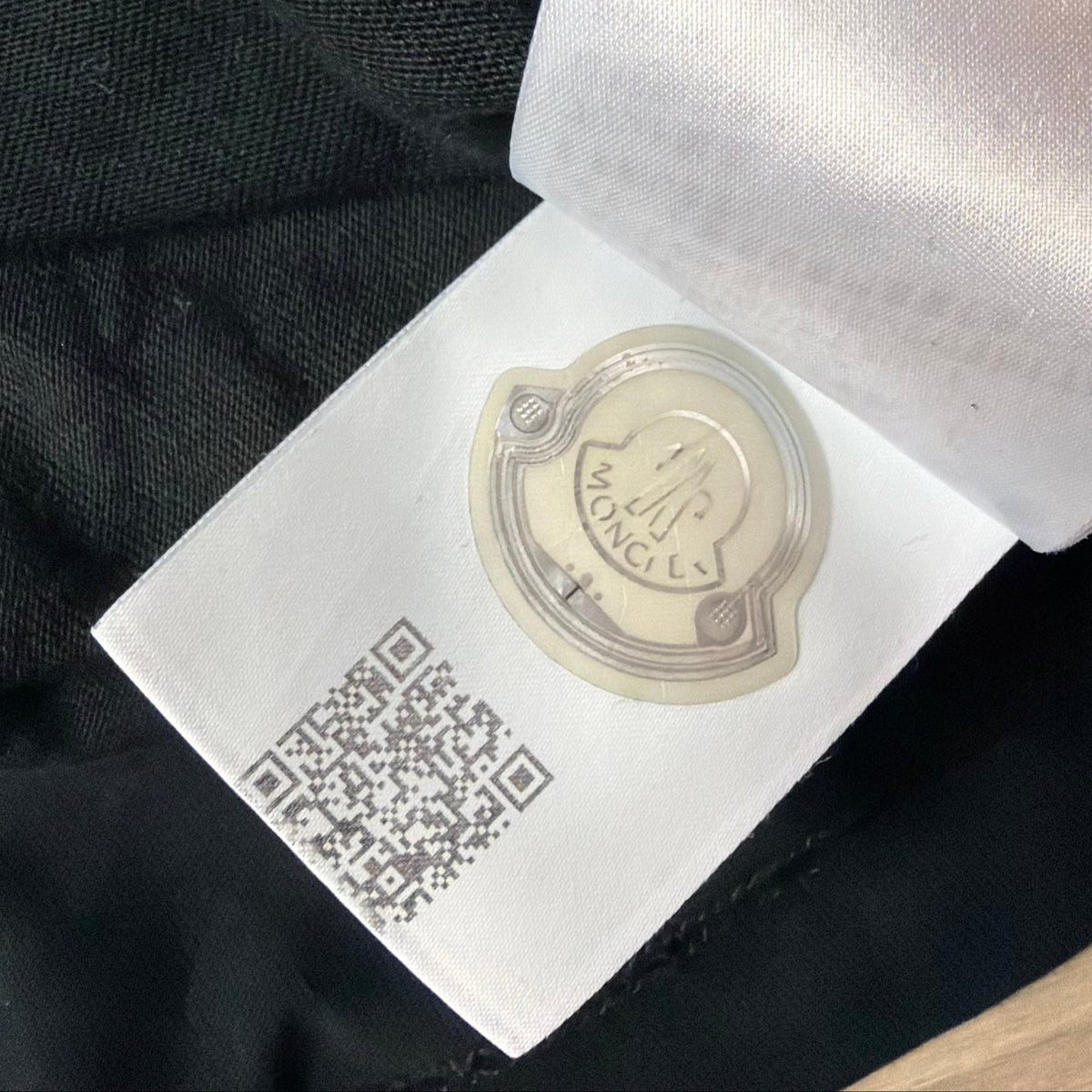 Moncler Top- L