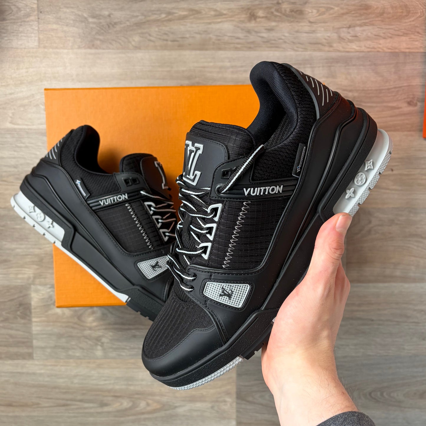 Louis Vuitton Trainers- 8.5