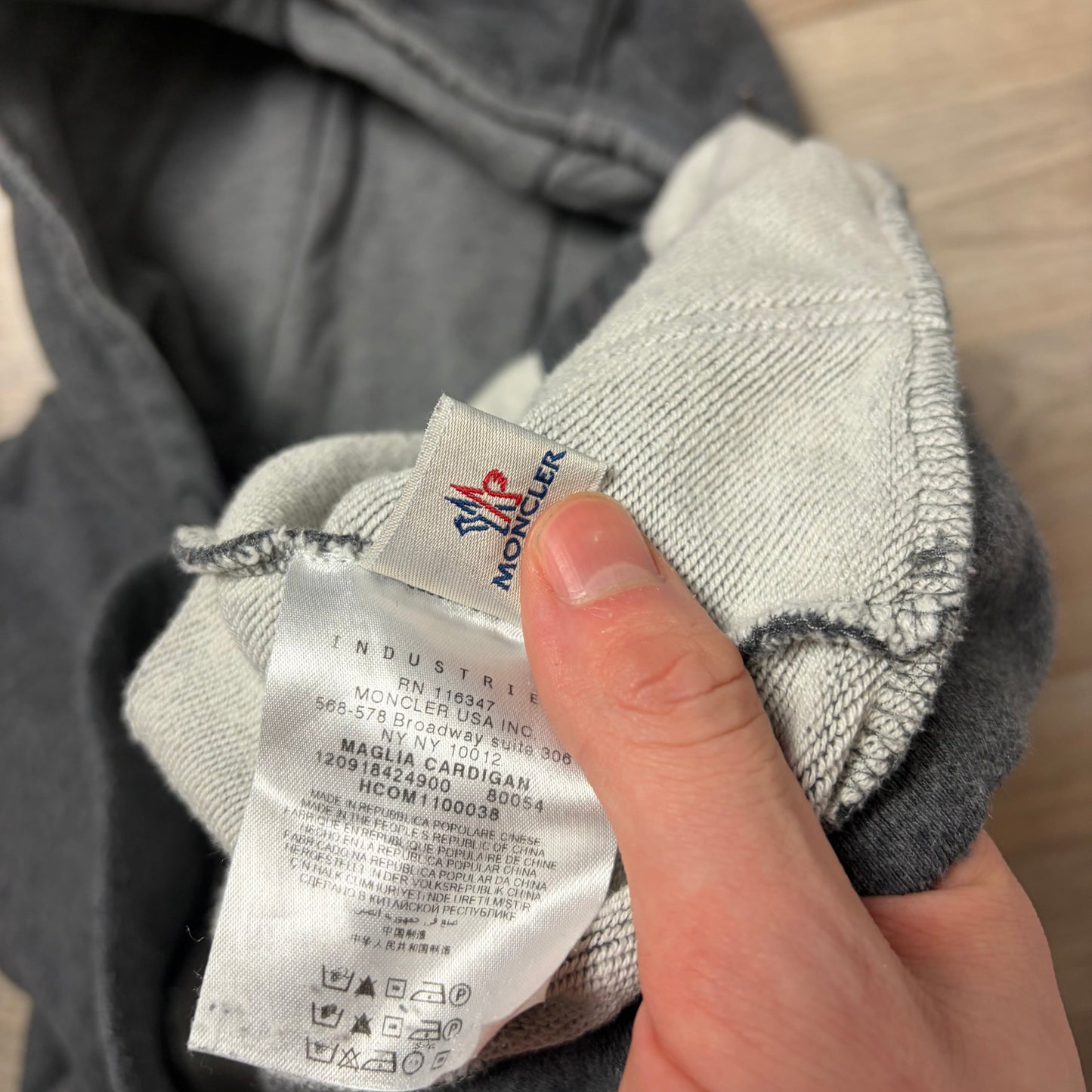 Moncler Hoodie- M
