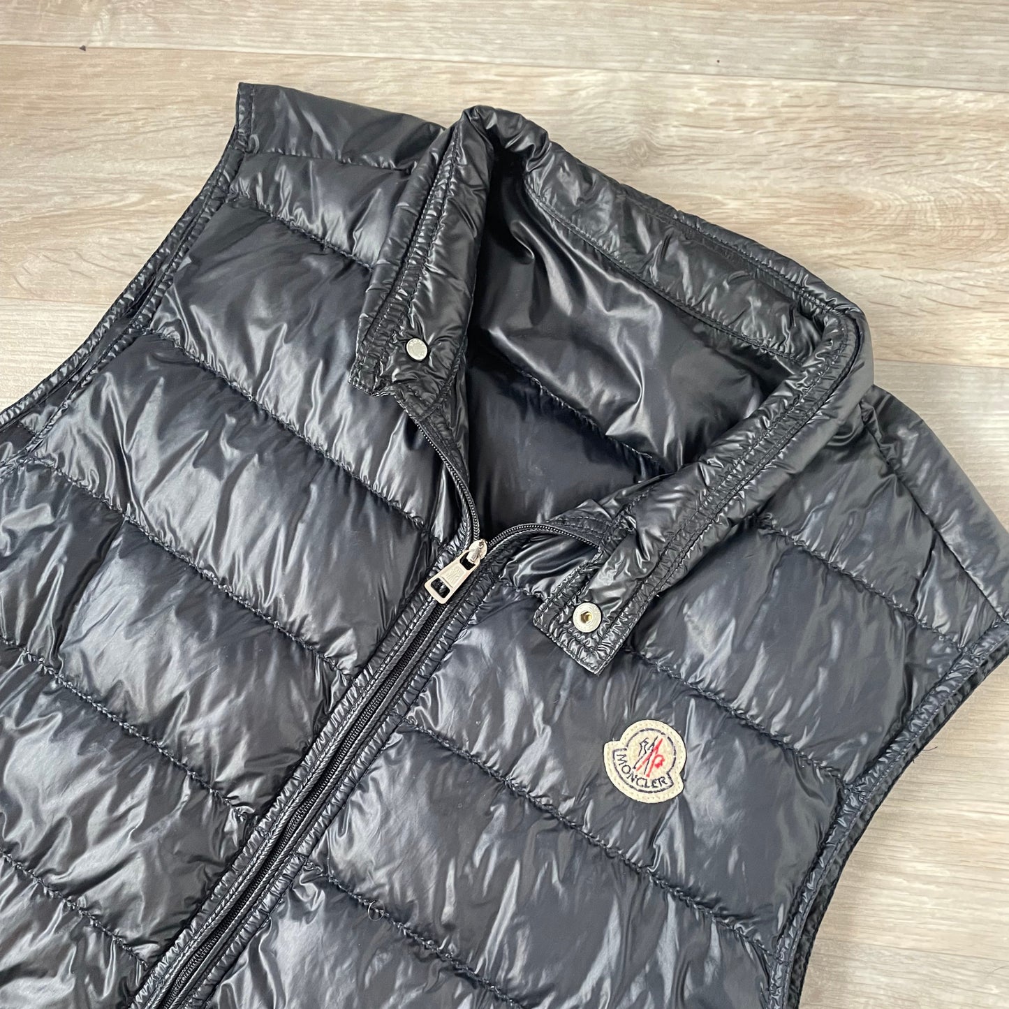 Moncler Gui Gilet- Size 4 (Fits S/M)