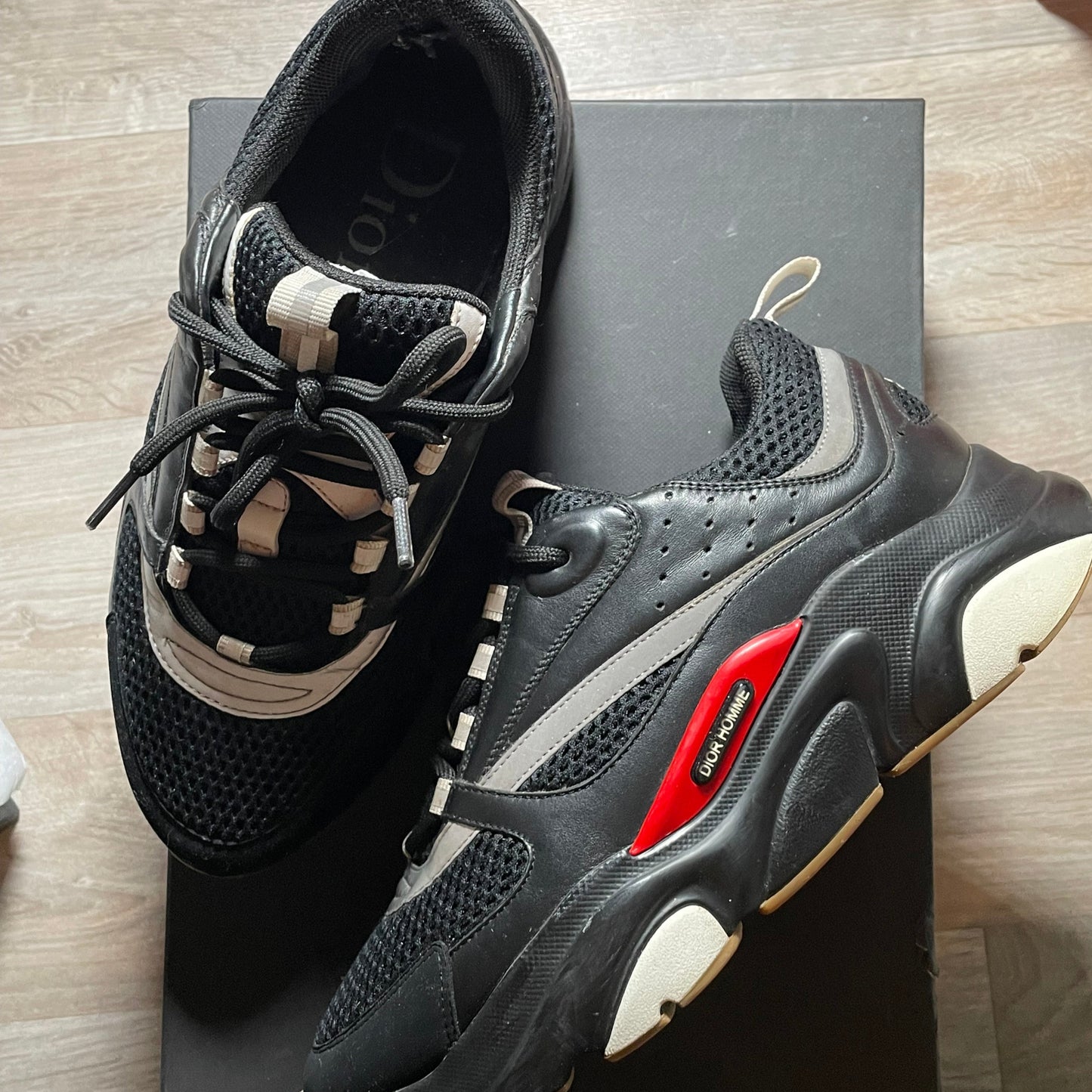 Dior B22-7