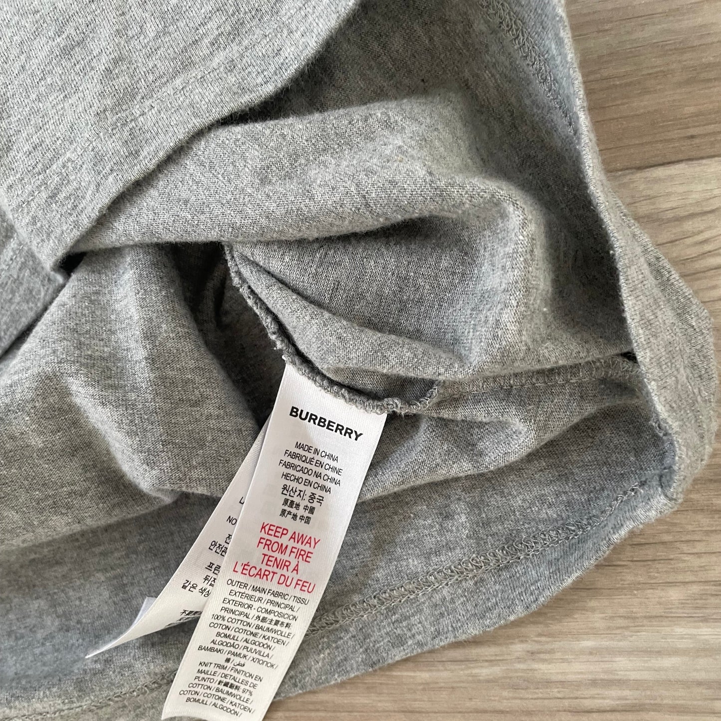 Burberry Tee Shirt- XS