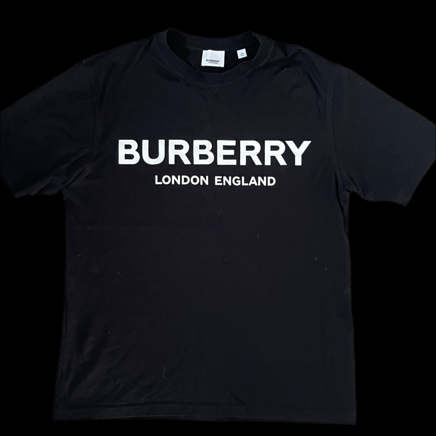 Burberry T-Shirt- XS