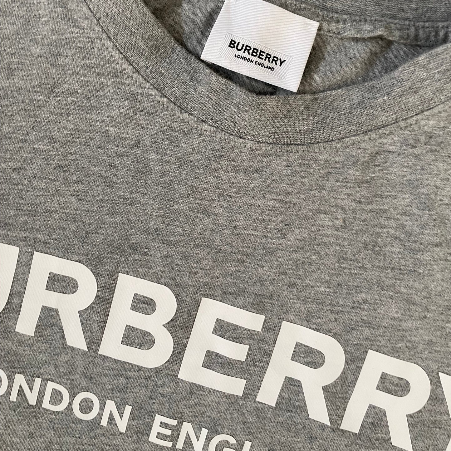 Burberry Tee Shirt- XS