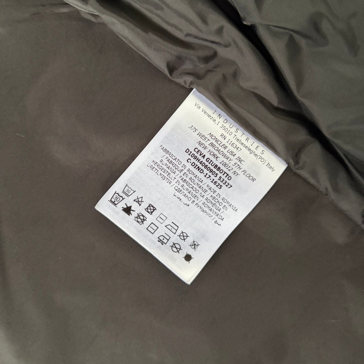 Moncler Ceva - S/M (Only one for sale online!)