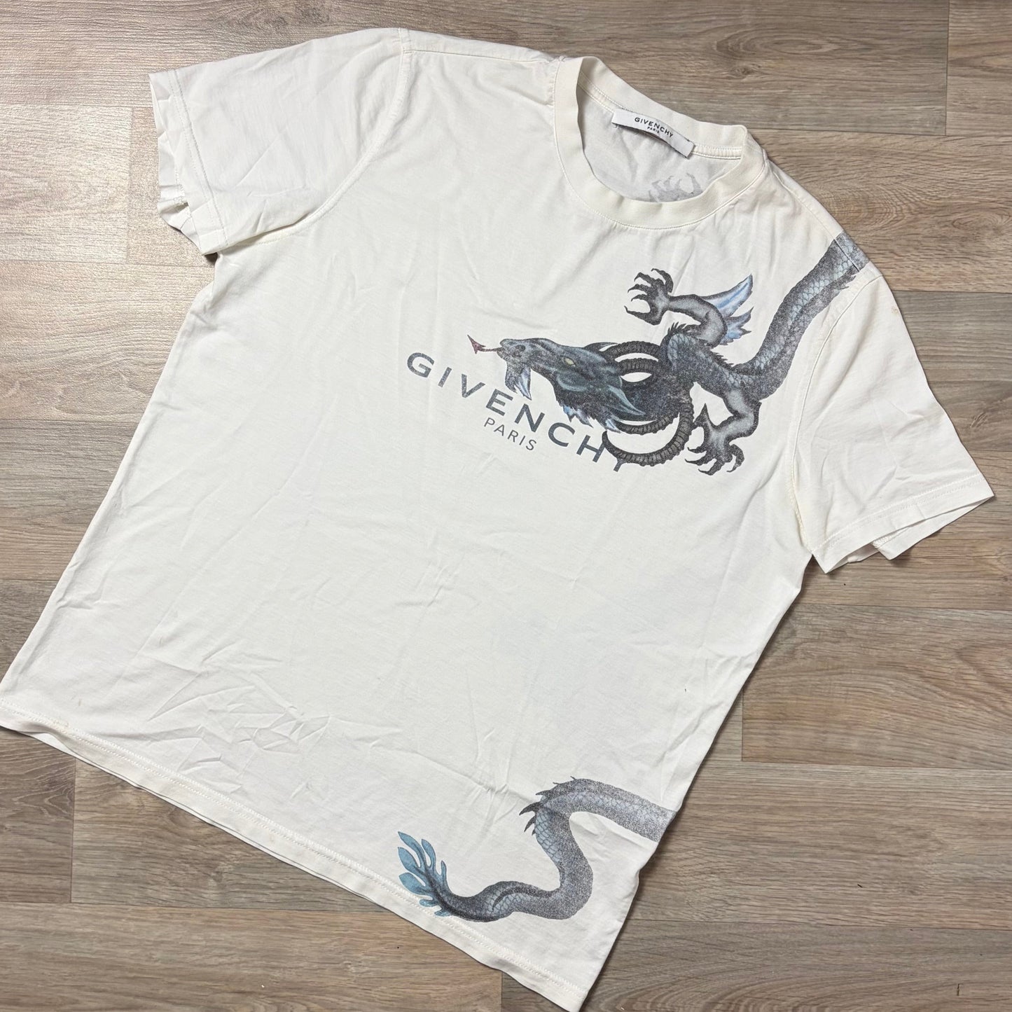 Givenchy Tee- S