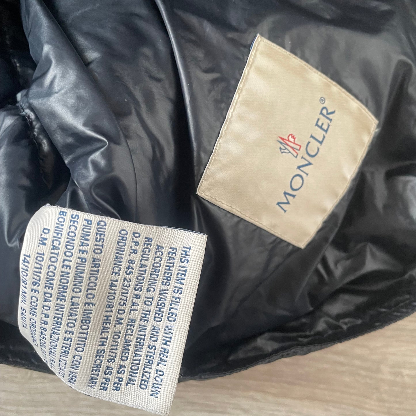 Moncler Gui Gilet- Size 4 (Fits S/M)