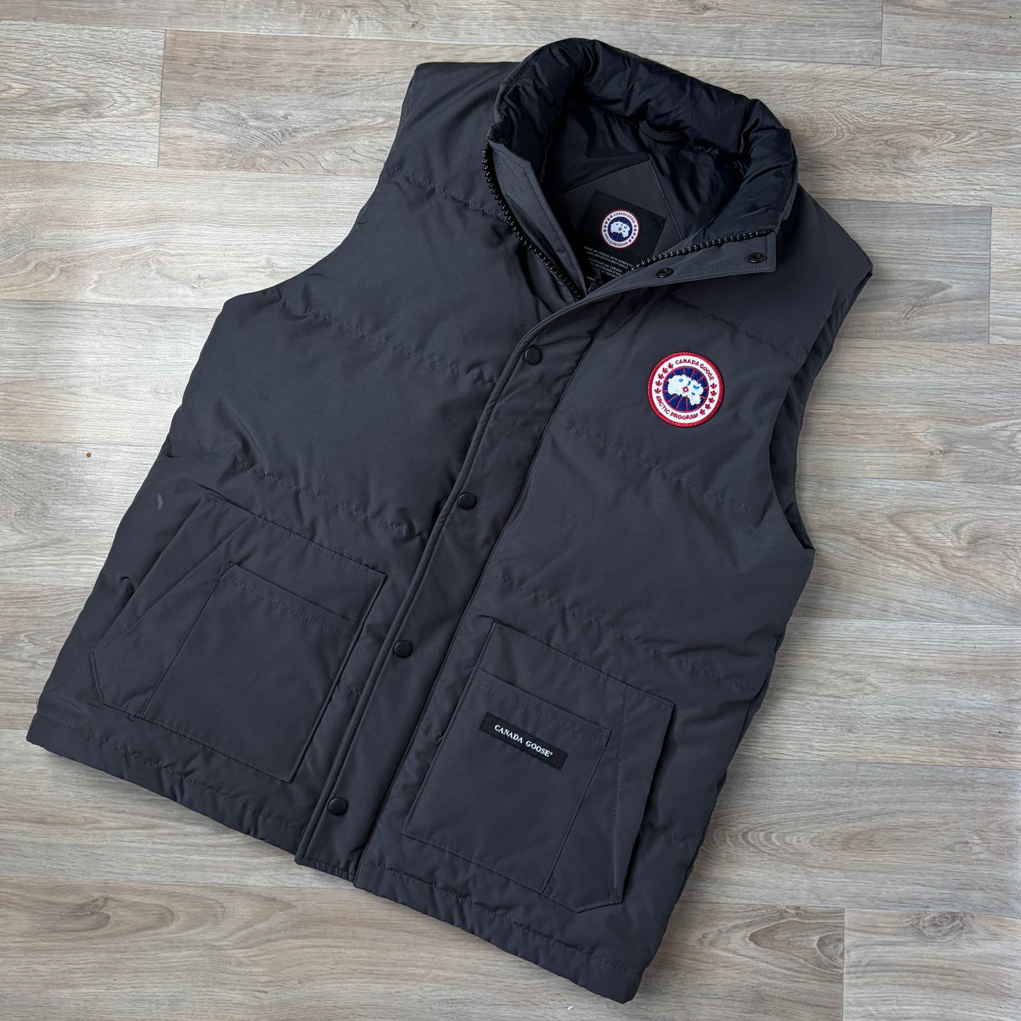 Canada Goose Gilet- M (NEW)