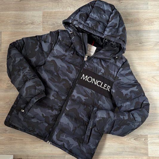 Moncler Aiton Puffer- M