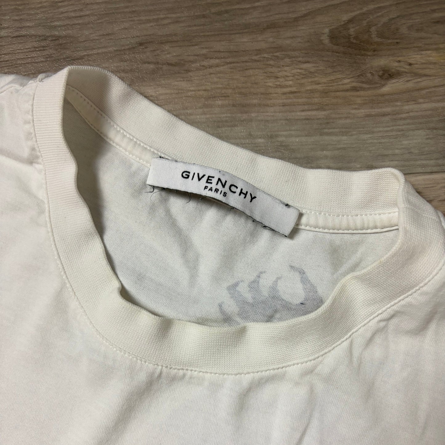 Givenchy Tee- S