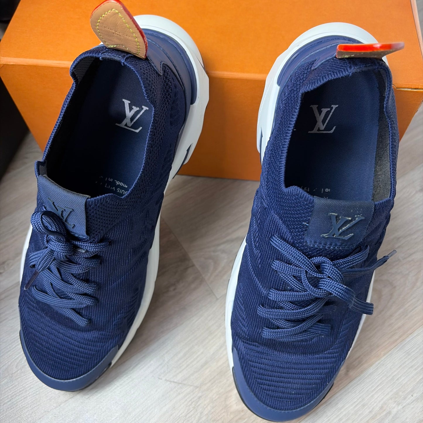 Louis Vuitton Tatics (10.5/11)