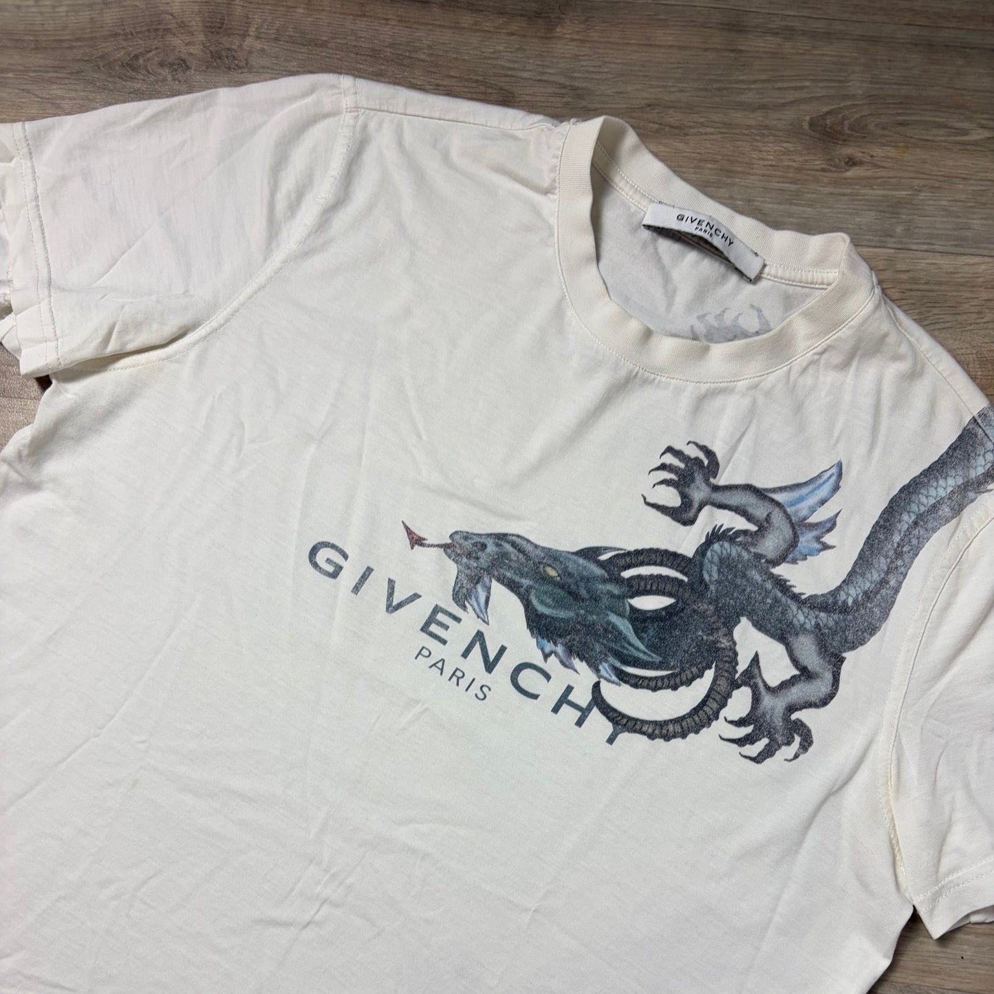 Givenchy Tee- S