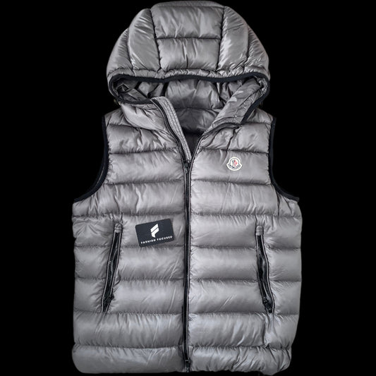 Moncler grey gilet- M/L