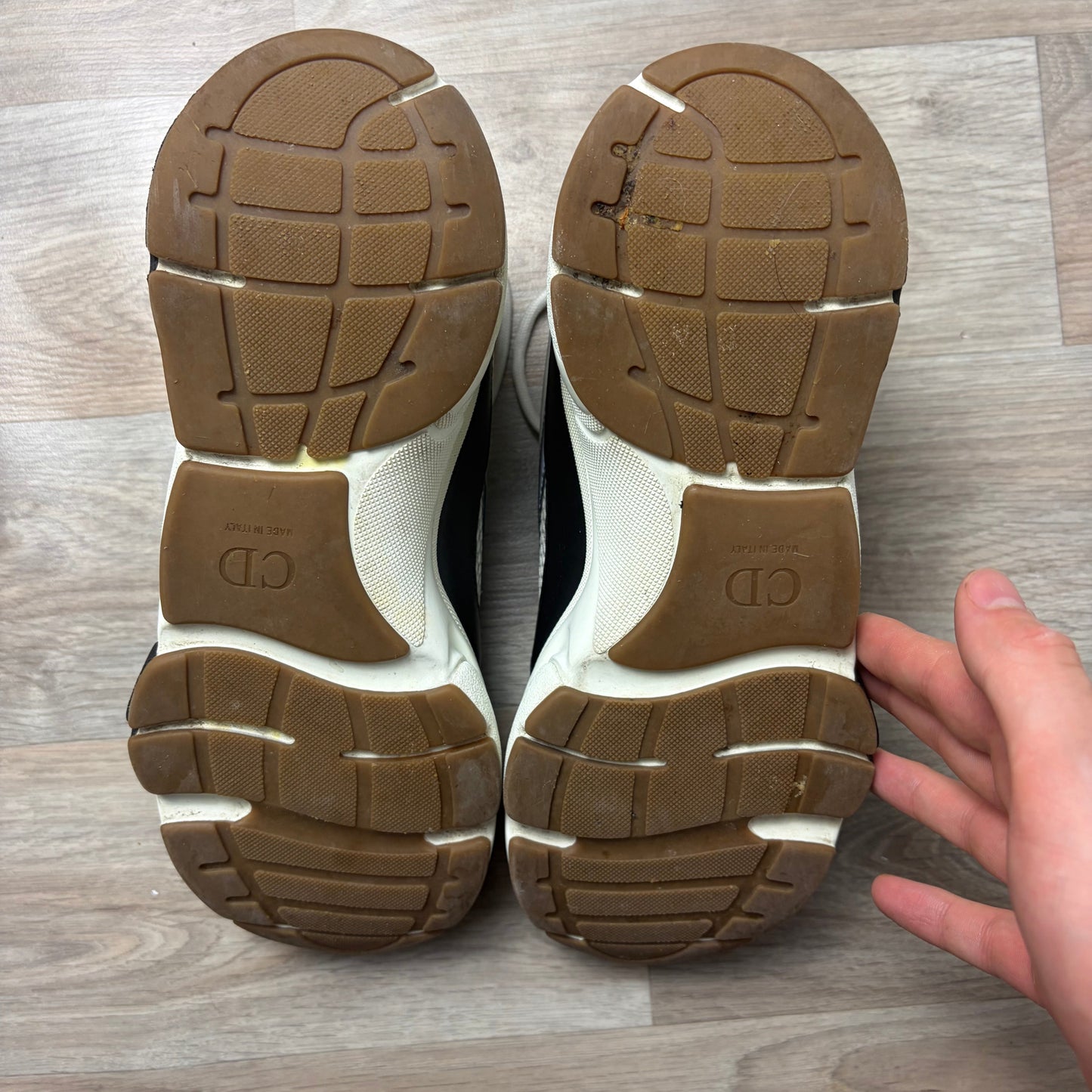 Dior B22- 9