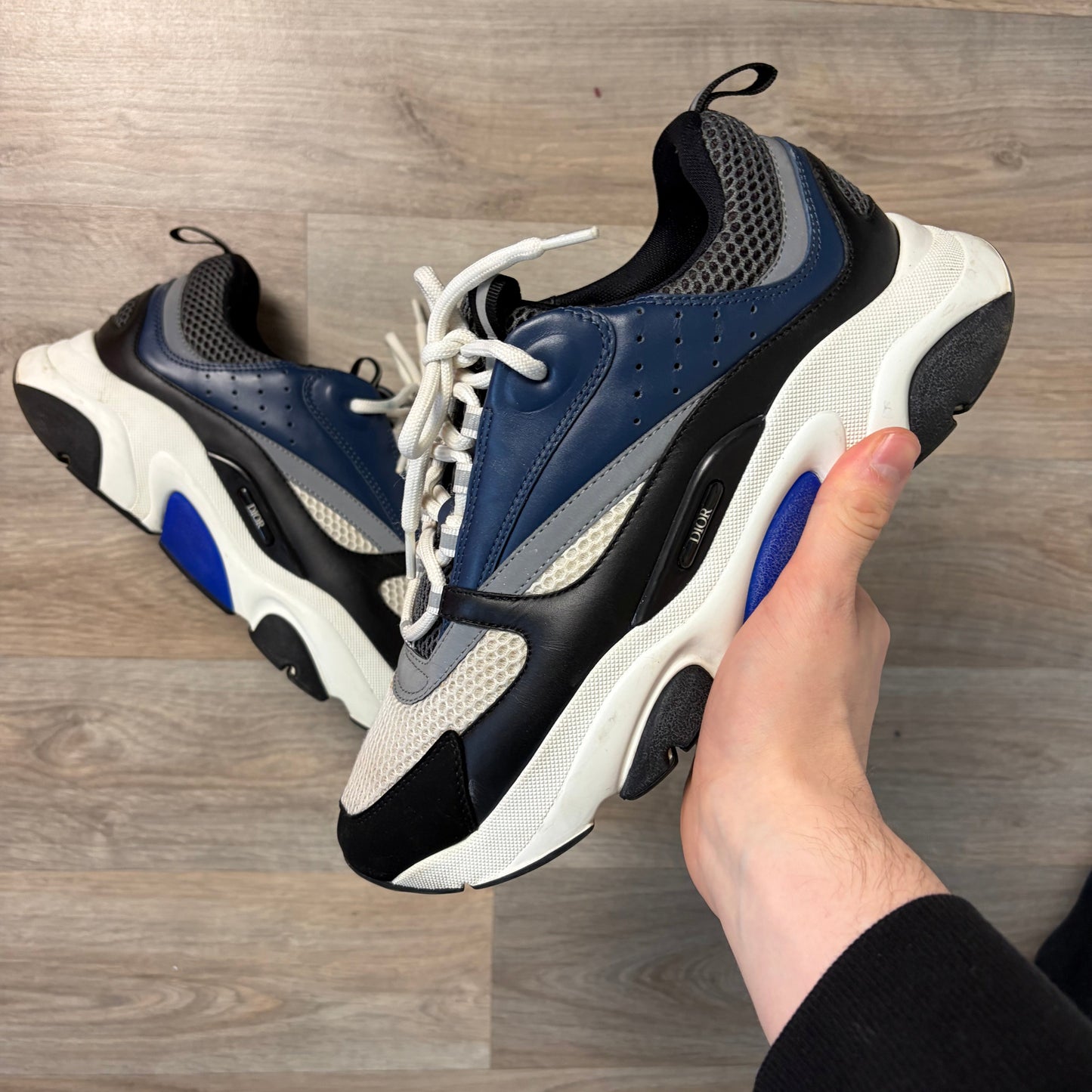 Dior B22- 10