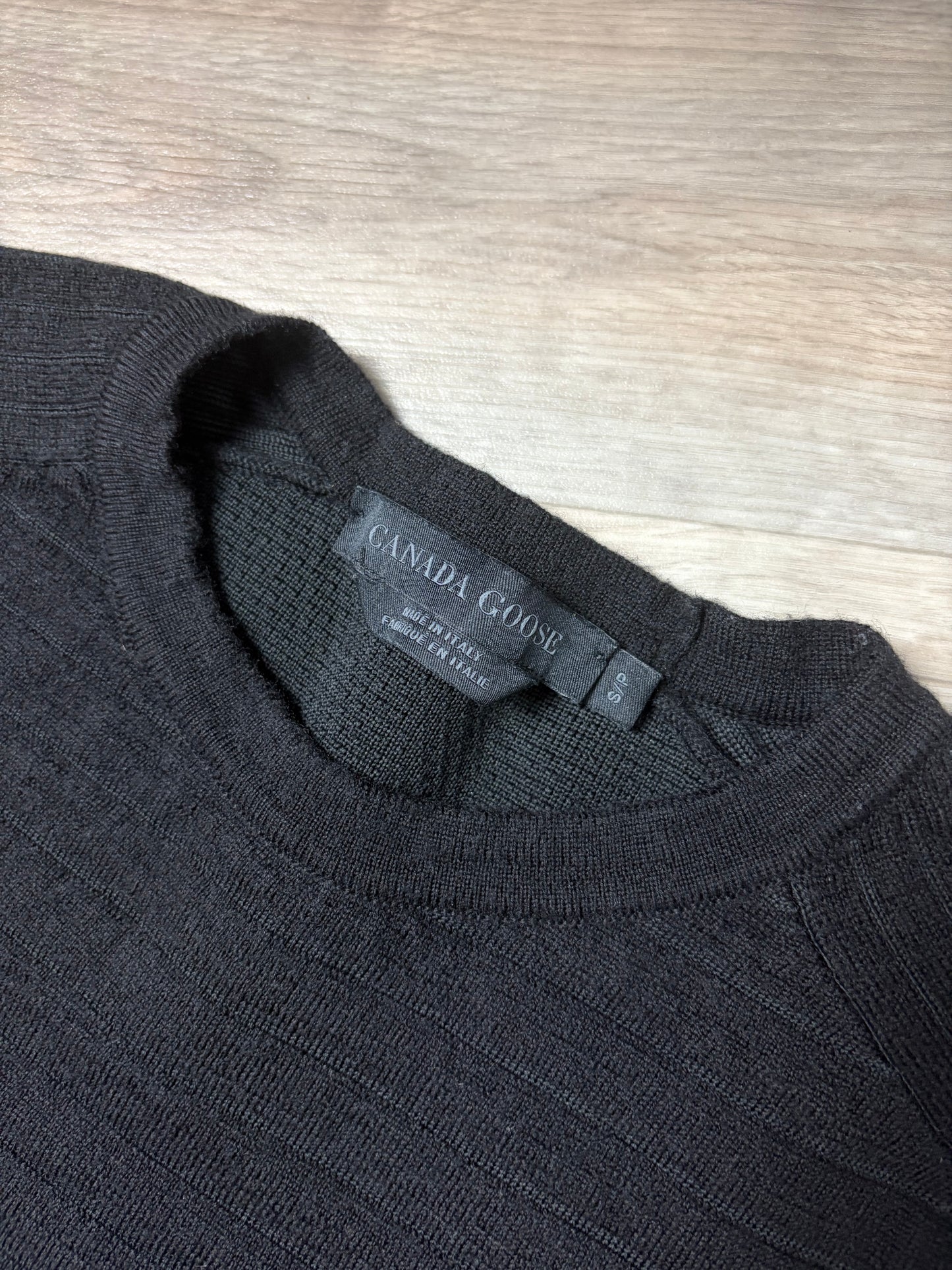 Canada Goose Jumper- S