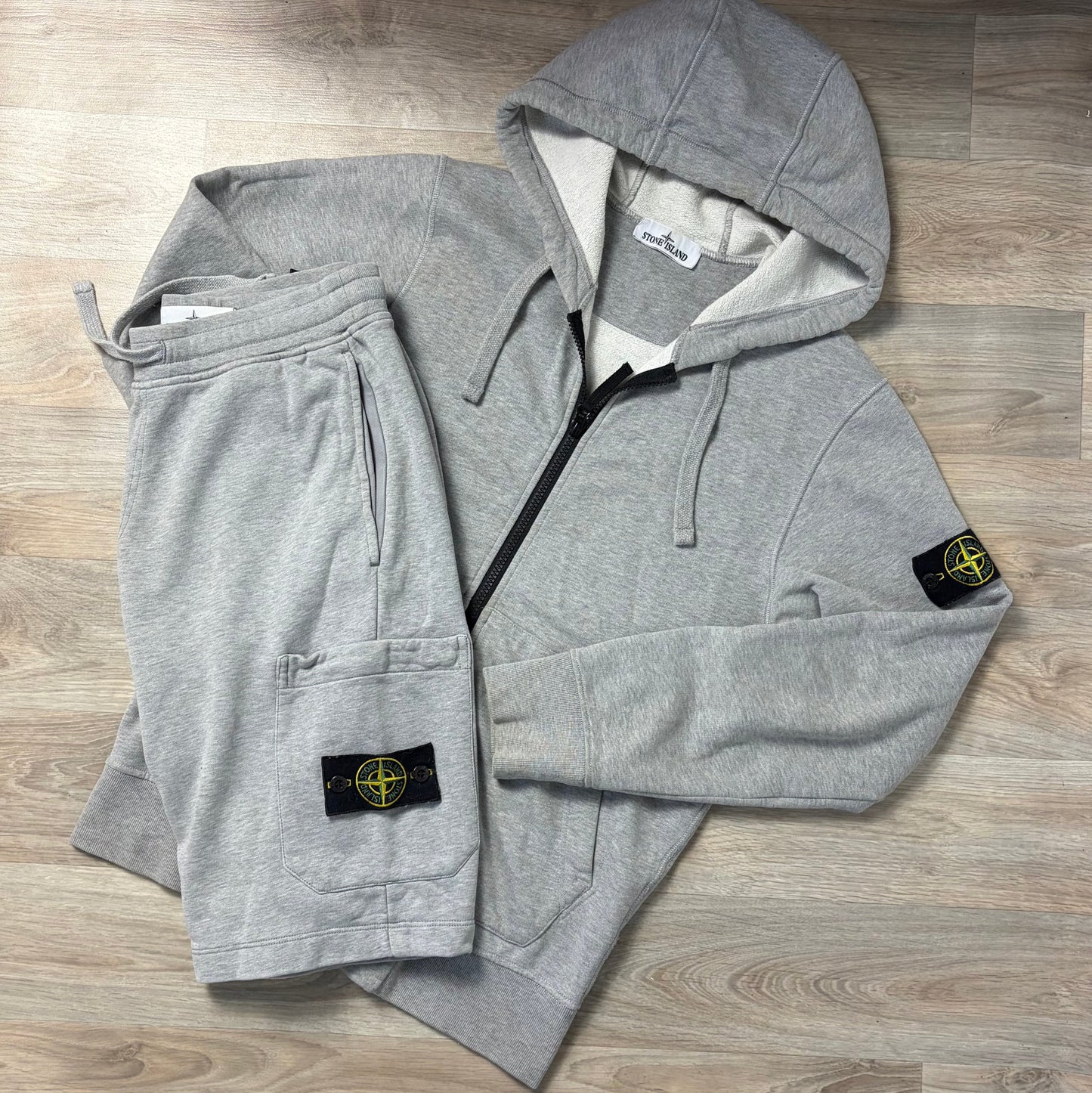 Stone Island Hoodie & Shorts- S