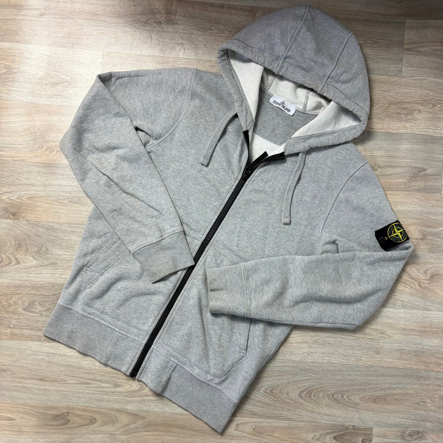 Stone Island Hoodie & Shorts- S