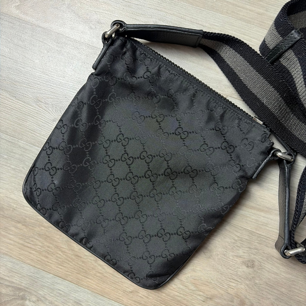 Gucci Messenger Bag