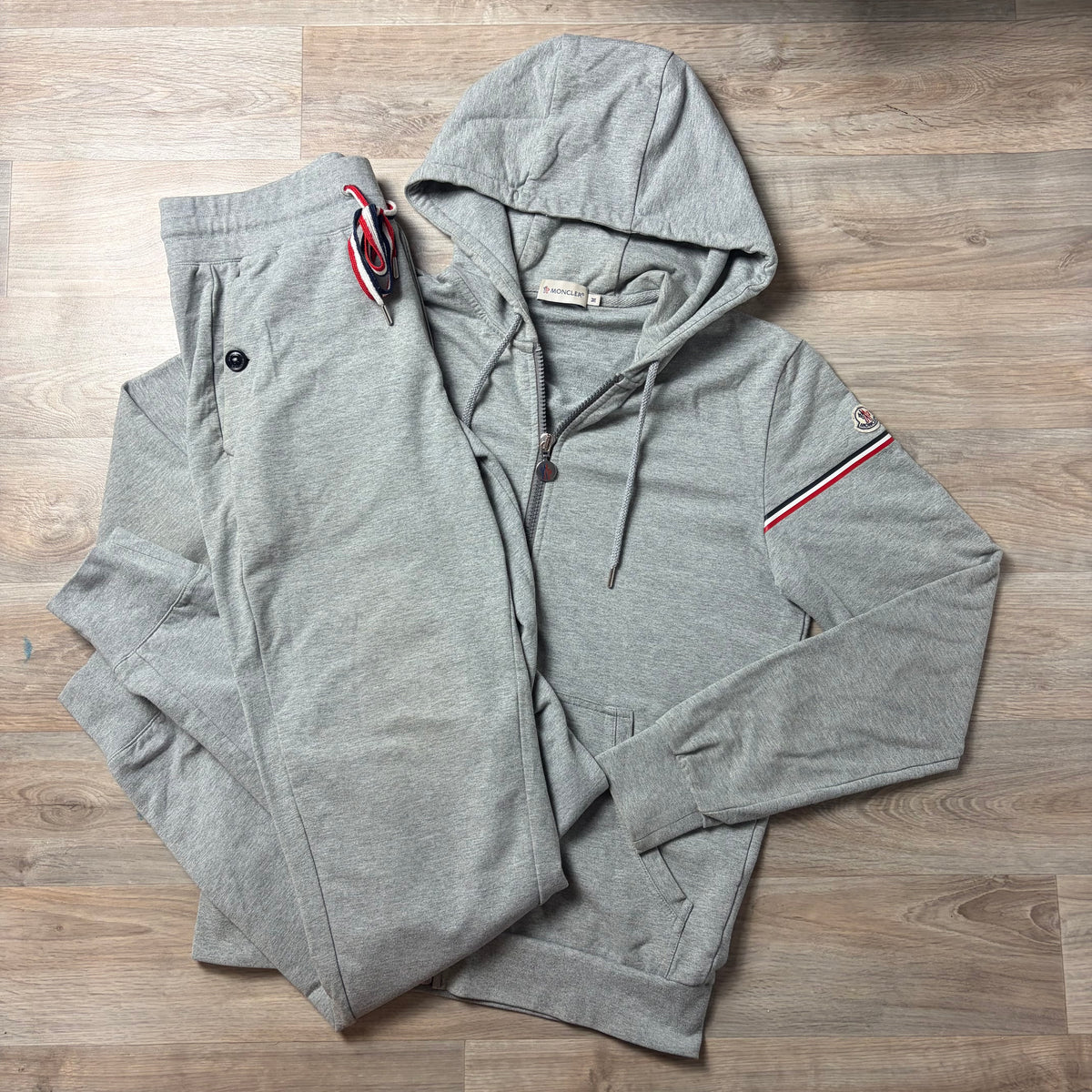 Moncler Tracksuit- S