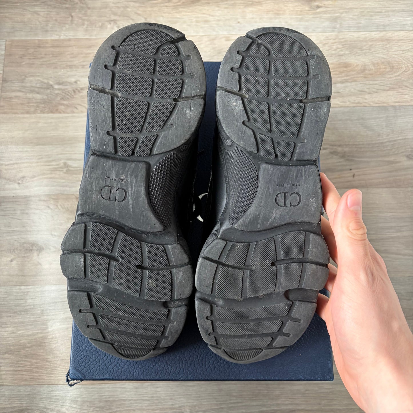 Dior B22- 8