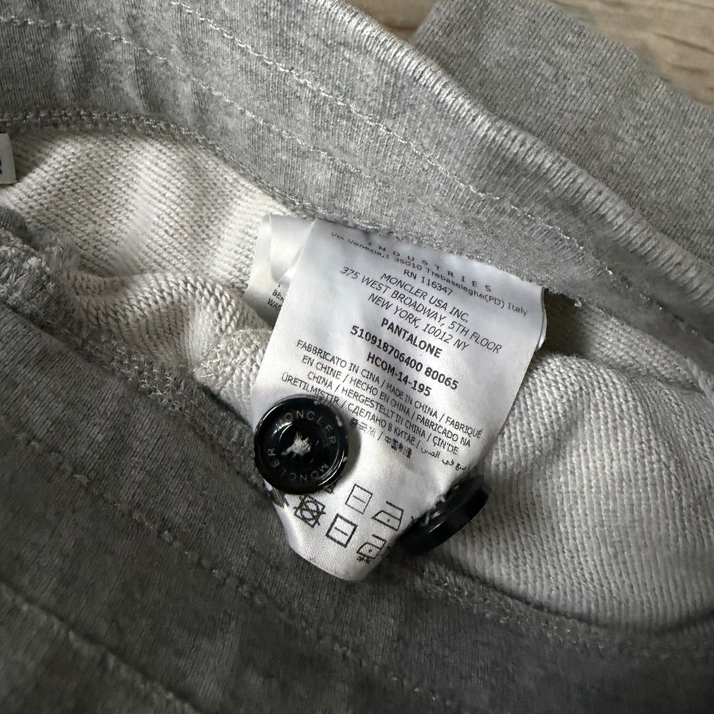 Moncler Tracksuit- L