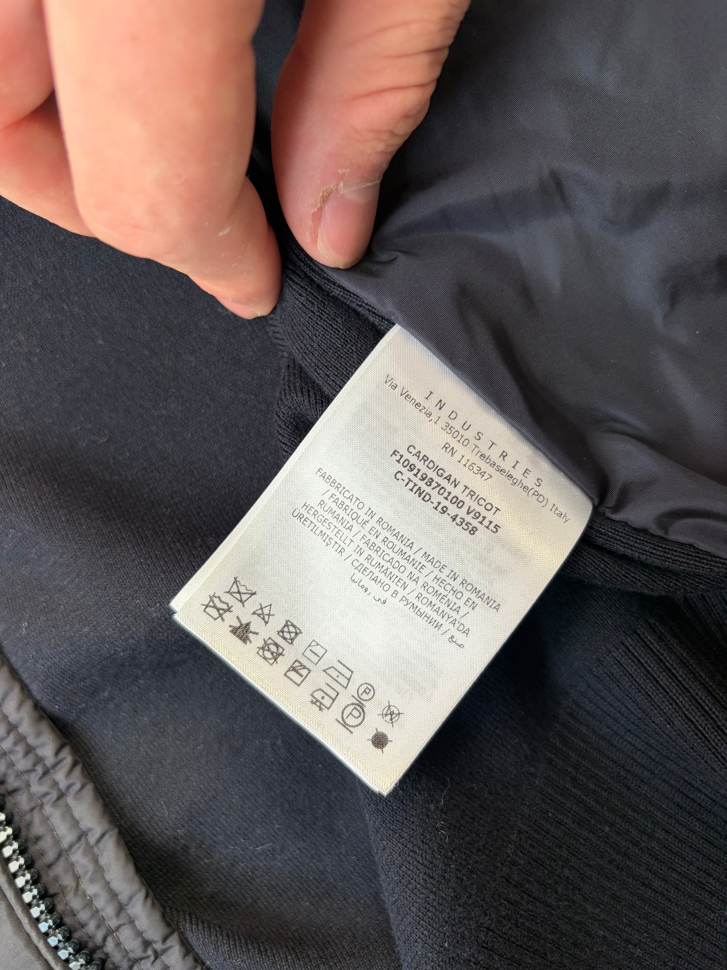 Moncler Jacket- S