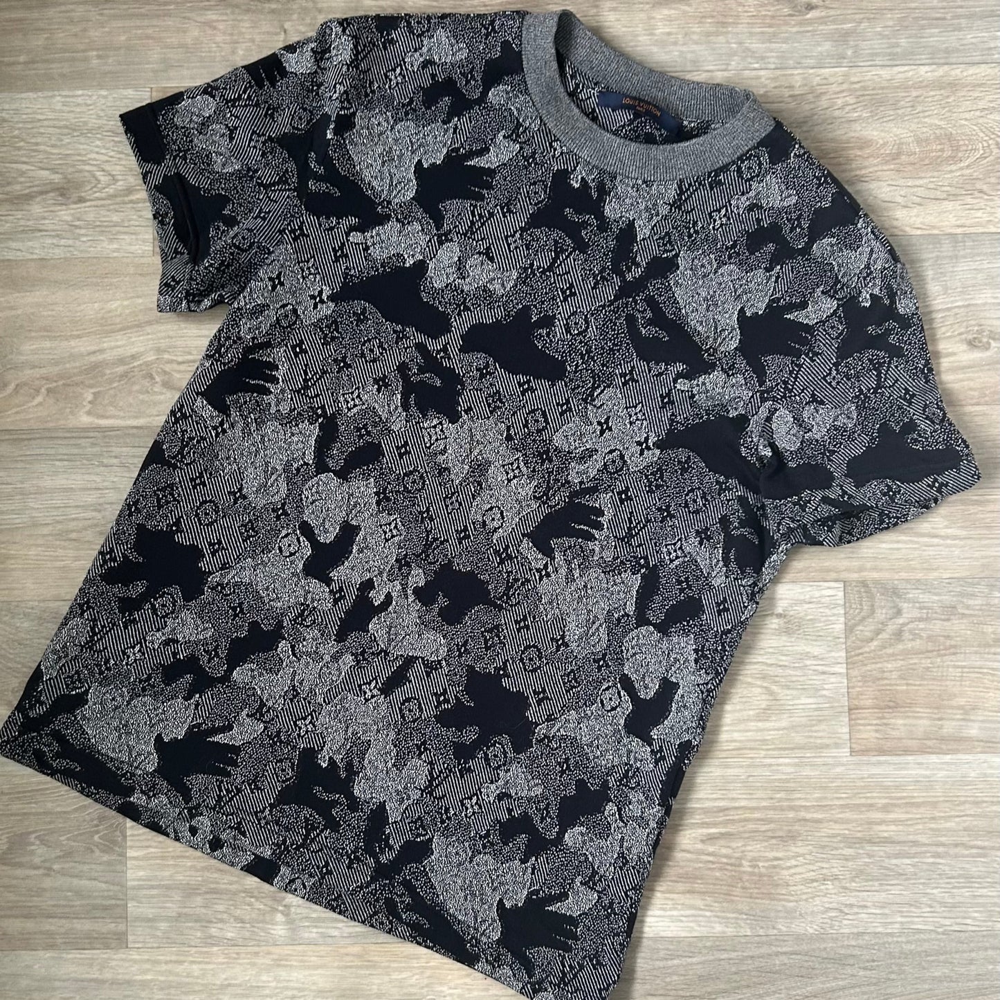 Louis Vuitton Camo Tee- XS