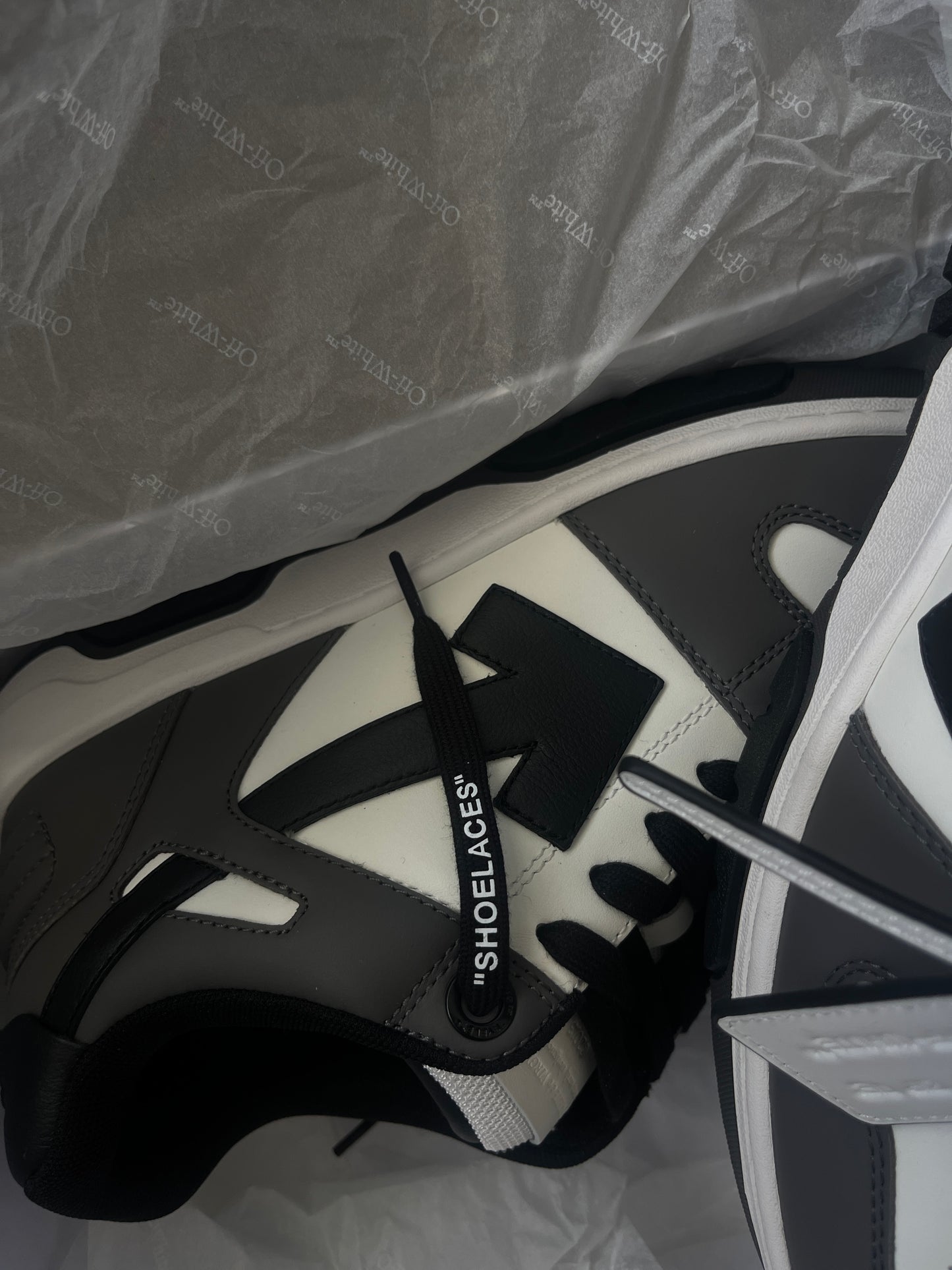 OFF-White Out Of Office Trainers