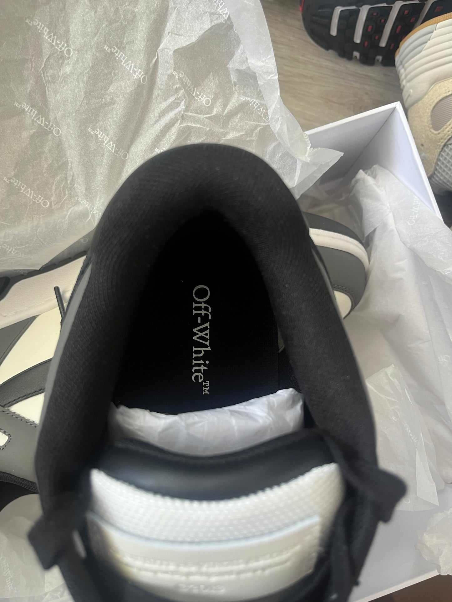 OFF-White Out Of Office Trainers