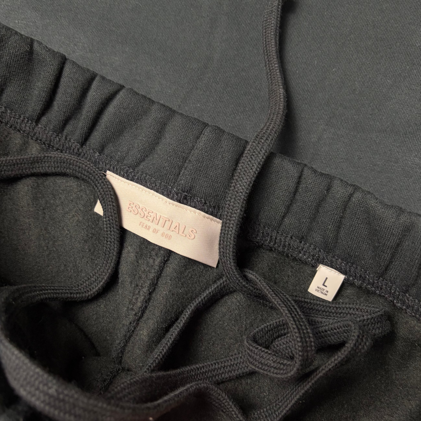 Essentials Set- L