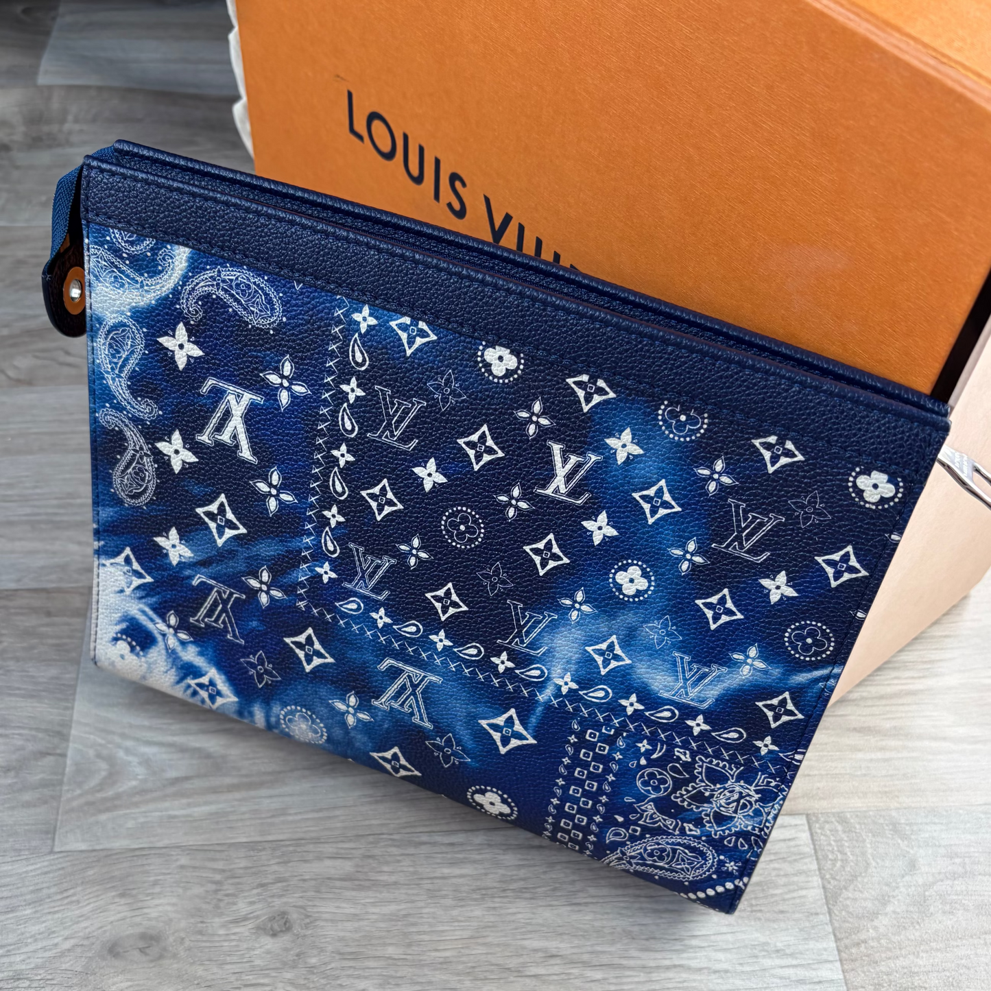 Louis Vuitton Pochette Bandana Bleached Blue