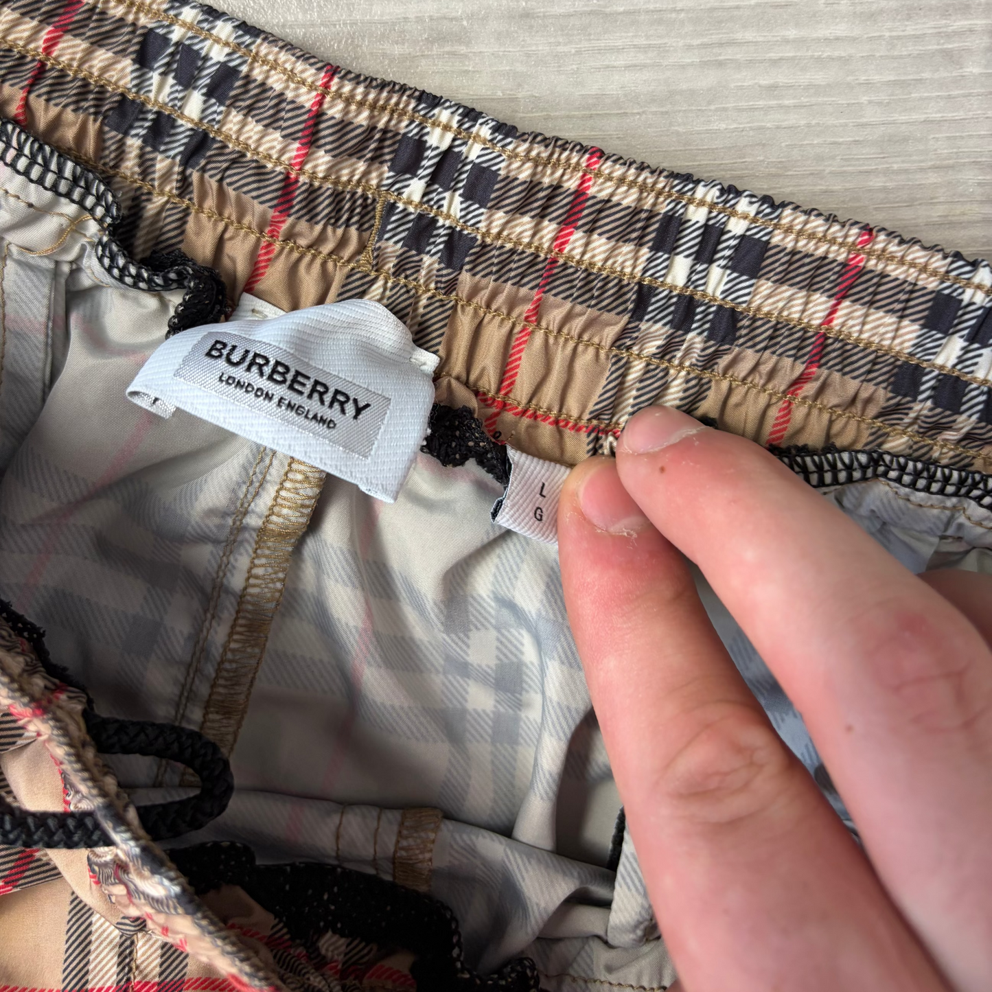 Burberry Shorts- L