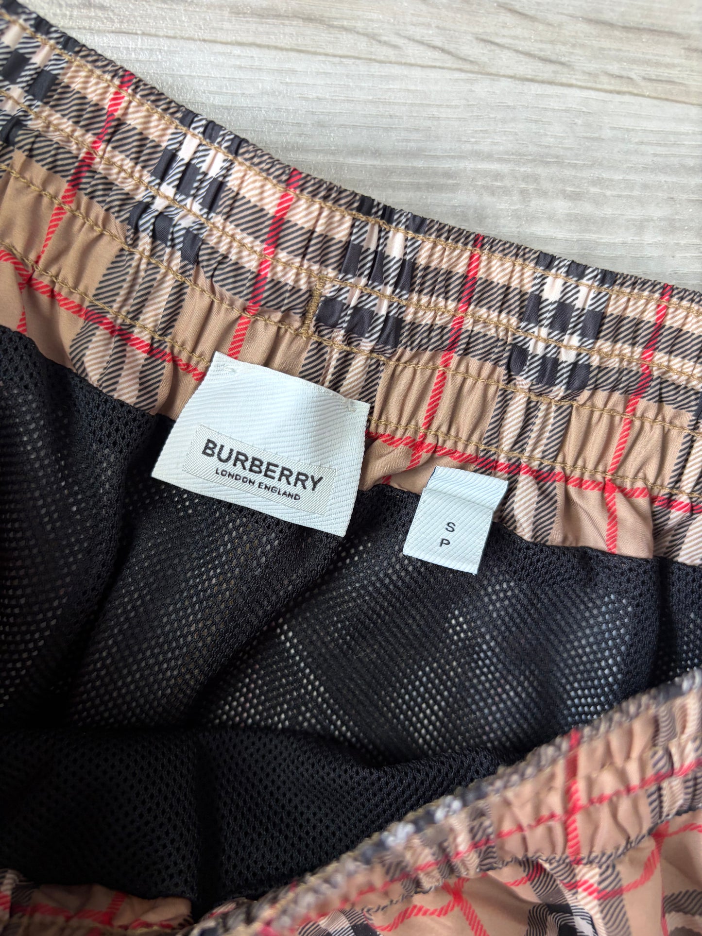 Burberry Shorts- S