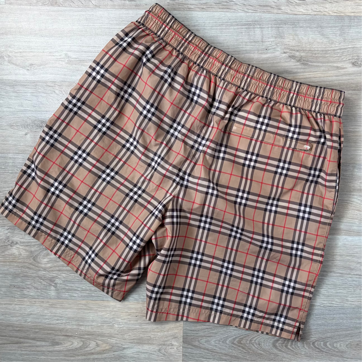 Burberry Shorts- S